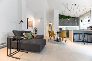 Η κουζίνα ή μικρή κουζίνα στο Big Sky Apartmani