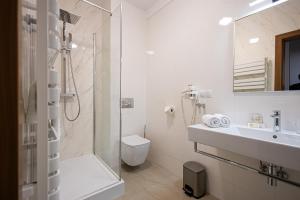 Kúpeľňa v ubytovaní Hotel Kopczyński + 23 fotografií