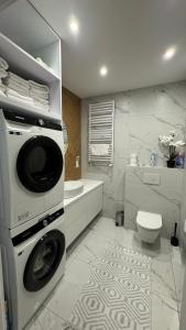Ένα μπάνιο στο Nowoczesny Apartament w Przemyślu