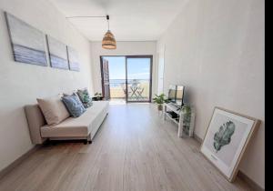 Posezení v ubytování Sea View One Bedroom with Swimming Pool Ponce 282