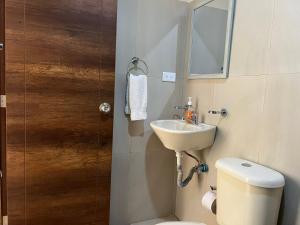 Koupelna v ubytování CityGem - 2 Bedrooms 2 Bath