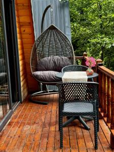 A balcony or terrace at AsvaVilla şelale evleri süit