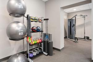 Spordikeskus ja/või sportimisvõimalused majutusasutuses Courtyard by Marriott Saratoga Springs