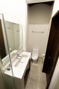 Koupelna v ubytování Hotel NG