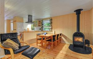 Χώρος καθιστικού στο Beautiful Home In Toftlund With Wifi