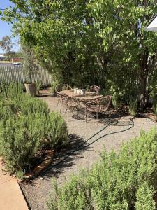 Gallery image of 83 Magnolia Avenue in Mildura