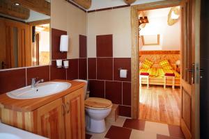 Koupelna v ubytování Smaidas apartamenti + 24 fotografií