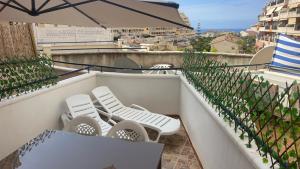 Balkon lub taras w obiekcie Apartamento Golf Beach