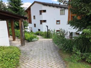 Зображення з фотогалереї помешкання Flims Chalet у місті Флімс +39 фото