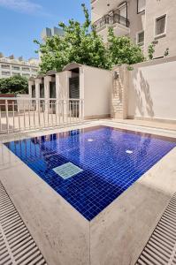 Бассейн в Asli Hotel или поблизости