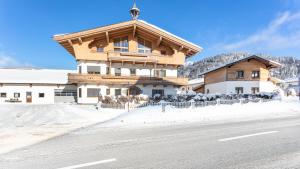Zdjęcie z galerii obiektu Ferienwohnung Alpenluft w mieście Hochfilzen
