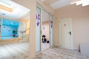 Baðherbergi á Orchidea Hotel