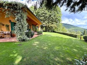 Nespecifikovaný výhled na hory nebo výhled na hory při pohledu z vily + 57 fotografií