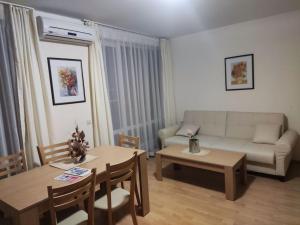 Billede fra billedgalleriet på Sea view apartment in paradise i Elenite