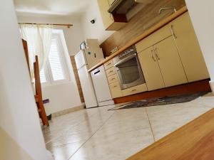 Gallery image of Apartman Daniel with Free Parking in Rab