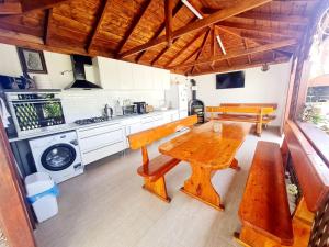 Kuchyň nebo kuchyňský kout v ubytování Casa Nicola + 28 fotografií