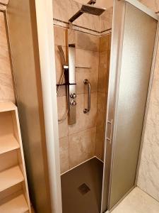 A bathroom at Ciasa Fam Comploi
