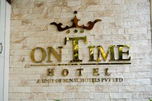 Certifikát, hodnocení, plakát nebo jiný dokument vystavený v ubytování The Ontime Hotel, Bangalore