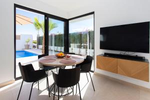 Et tv og/eller underholdning på Villa el raso