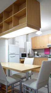 Virtuvė arba virtuvėlė apgyvendinimo įstaigoje Parana 500