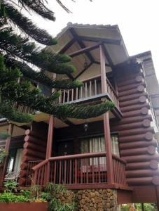 Galeriebild der Unterkunft Rustic Log Cabin in Tagaytay in Tagaytay