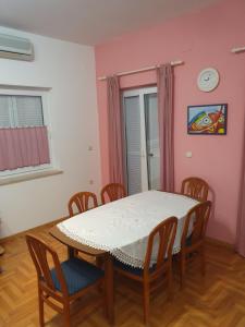 Fotografie z fotogalerie ubytování PEPI v destinaci Biograd na Moru
