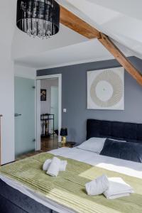 Postel nebo postele na pokoji v ubytování UNiQE I 115qm I 3 Schlafzimmer I Nähe Messe