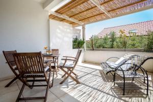 Balkón nebo terasa v ubytování Zlatni Bol Apartments