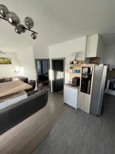 Kuchyň nebo kuchyňský kout v ubytování Apartmenthaus am Seeblick