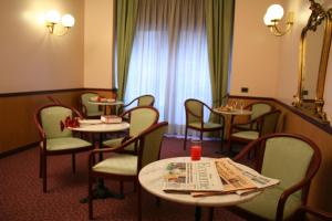 Istumisnurk majutusasutuses Albert Hotel