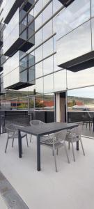 Balkón nebo terasa v ubytování Hotel Apartamentos San Fermín Pamplona