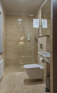 Koupelna v ubytování Hotel Retro B.A. Zientarski