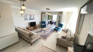 Χώρος καθιστικού στο Klass Apartments