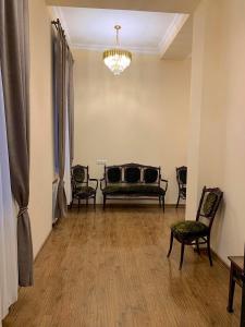 Posezení v ubytování Orbeliani Guesthouse