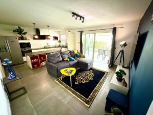 Posezení v ubytování Escapade Panoramique Appt prestige vue mer
