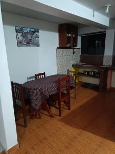 Eldhús eða eldhúskrókur á Hostal Ayllu
