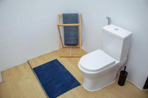 Ένα μπάνιο στο La Haussmannienne Place +21 φωτογραφίες