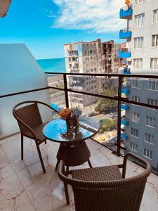 Balkón nebo terasa v ubytování sea view rooms in Batumi
