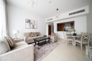 Fotografie z fotogalerie ubytování ALH Vacay - Modern 1 bedroom in Downtown v Dubaji