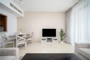 Fotografie z fotogalerie ubytování ALH Vacay - Modern 1 bedroom in Downtown v Dubaji
