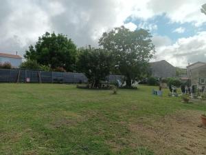 Gallery image of Chez Mamisa in Saint-Mandé-sur-Brédoire +22 photos