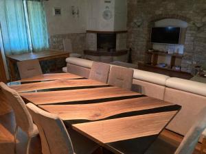 Posedenie v ubytovaní Villa Kortina