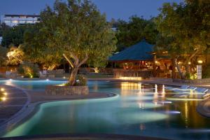 Bazén v ubytování Elounda Peninsula Luxury Resort, Six Senses Spa nebo v jeho okolí