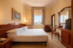 TV a/nebo společenská místnost v ubytování Hotel Hiberia