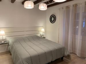 Gallery image of Alcatenia in Saint-Jean-Pied-de-Port +4 photos