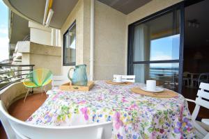 Fotografia z galérie ubytovania Apartamento con piscina en Pedras Negras v destinácii Pontevedra