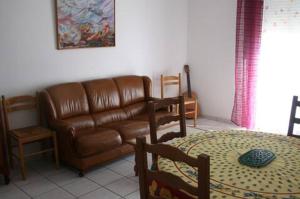 Afbeelding uit fotogalerij van La maison Aquarelle 6 couchages in Arès