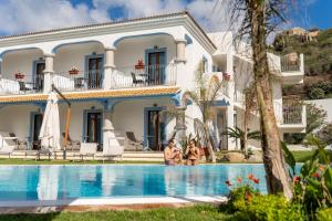 Bazén v ubytování GH Diana Hotel nebo v jeho okolí