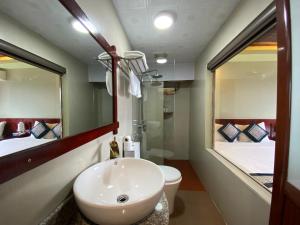 Koupelna v ubytování Botanic Sapa Hotel