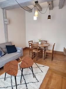 Posezení v ubytování Beau trois pièces au centre de Sélestat centre